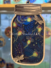 Load image into Gallery viewer, Firefly Lightening Bug Sun Catcher Suncatcher