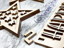 Load image into Gallery viewer, DIY Kit Wagon 4th July Patriotic Independence Tiered Tray Shelf Sitter