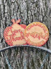 Load image into Gallery viewer, Thanksgiving Buffet Layered Wood Signs - Give Thanks or Thankful Grateful Blessed
